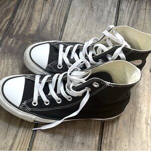 Black Hightop Converse
